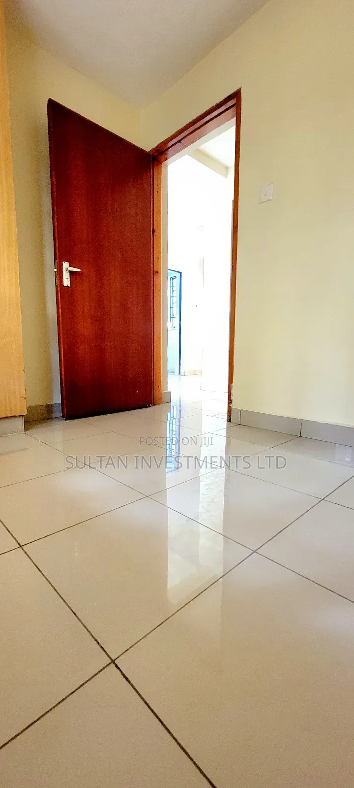 2bdrm Apartment in Riverview for sale