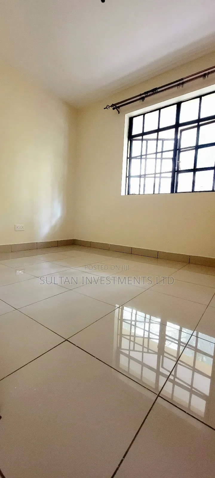 2bdrm Apartment in Riverview for sale