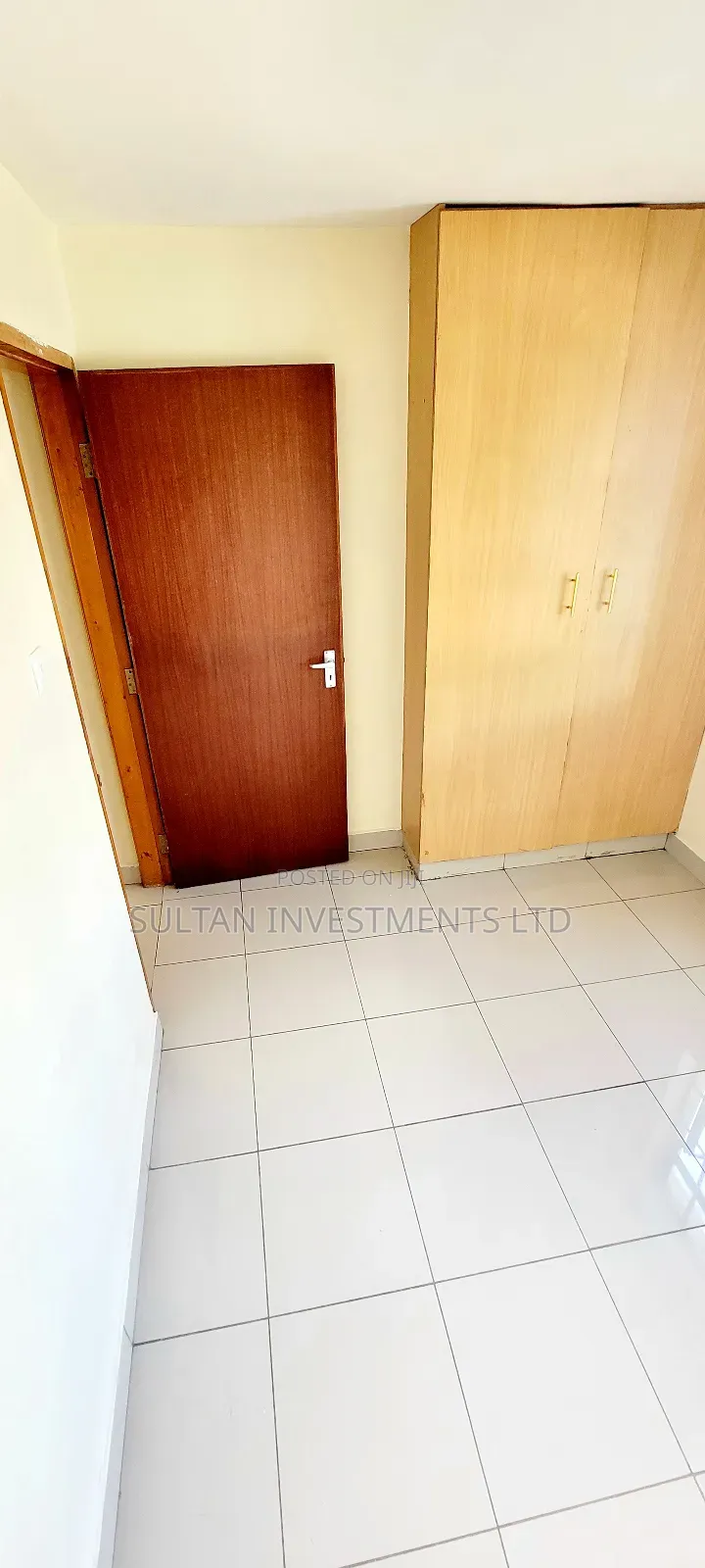 2bdrm Apartment in Riverview for sale