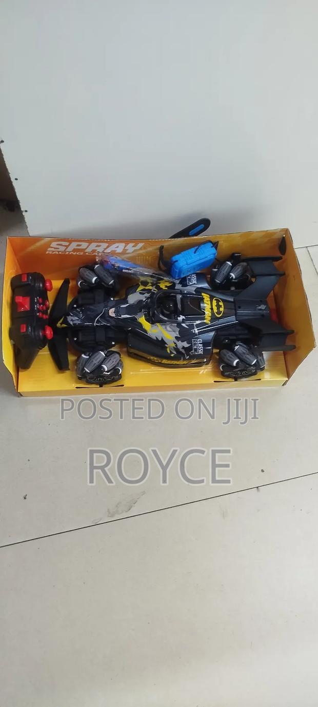 Rechargeable Rc Spray Drift Car - thumbnail 5