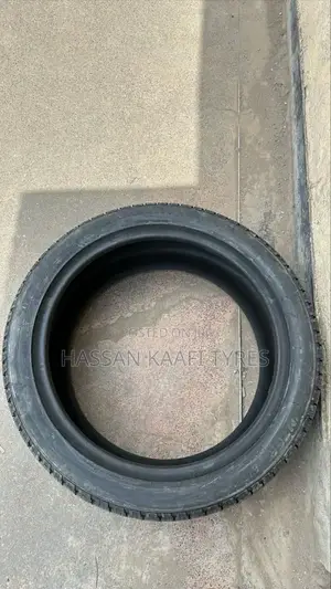 245/45r20 Boto Tyre