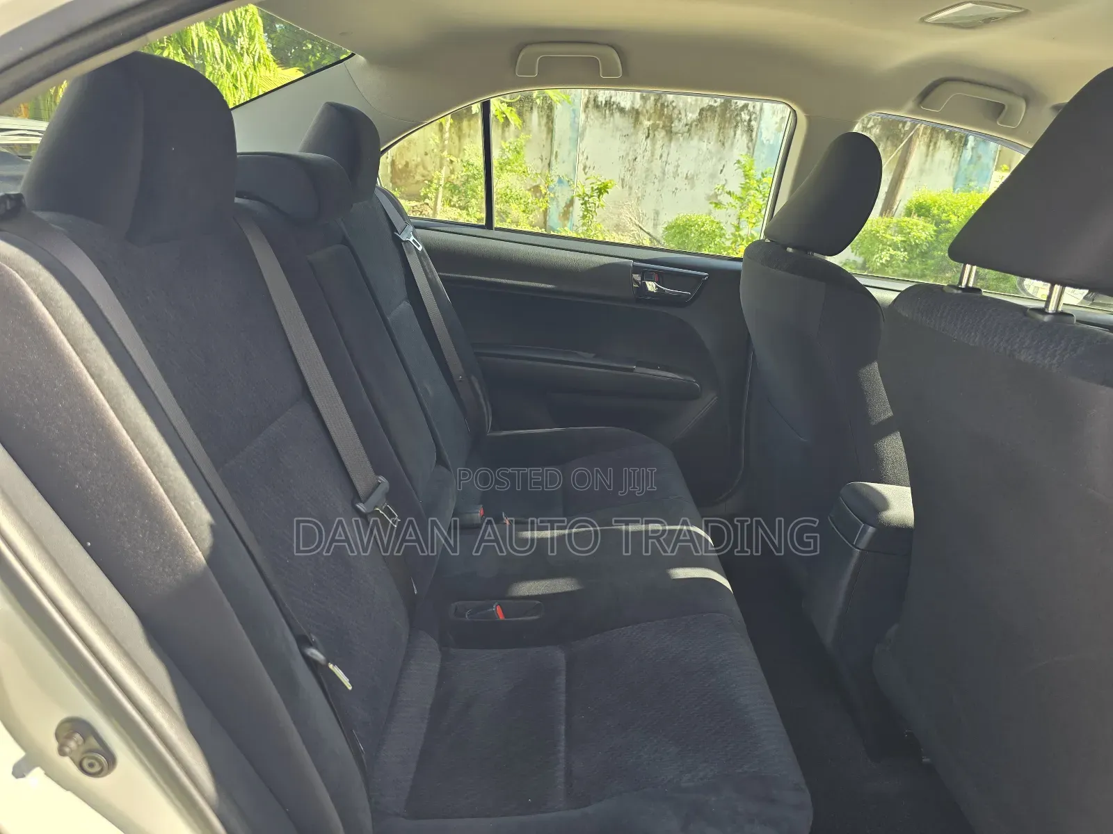 Toyota Axio 1.5 Hybrid 2WD 2018 White