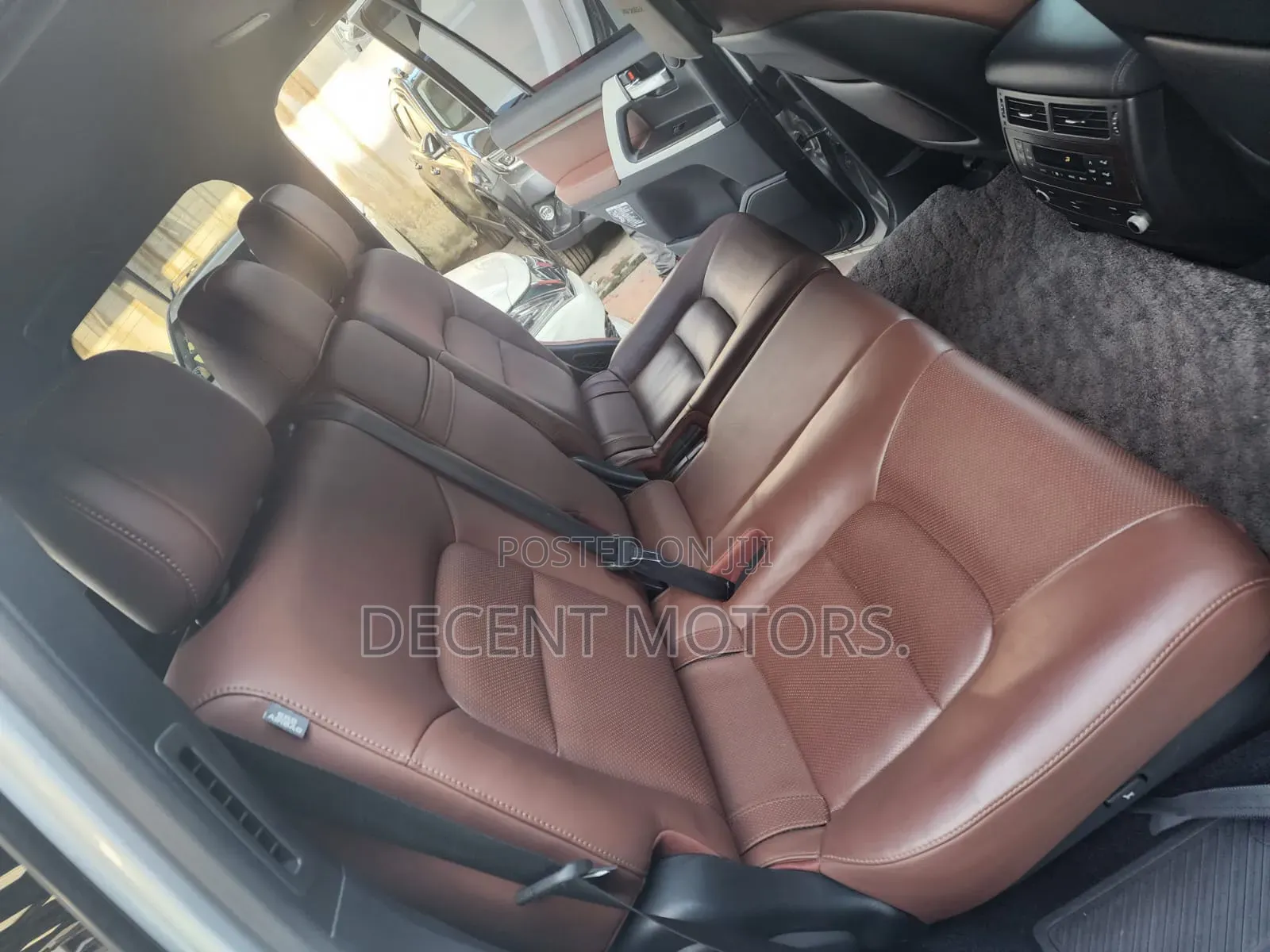 Toyota Land Cruiser 4.5 V8 TD 2018 Silver