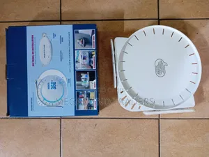 Rotating Corner Shelf 360 Degree/Wall - Mounted Corner Shelf