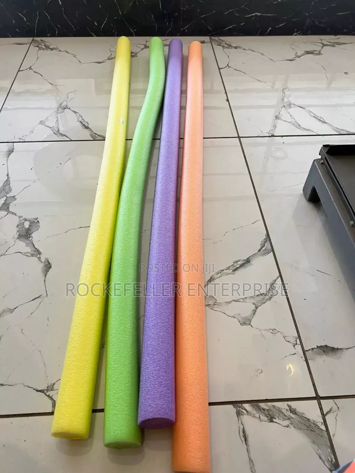 Support Noodle - Pool Safety
