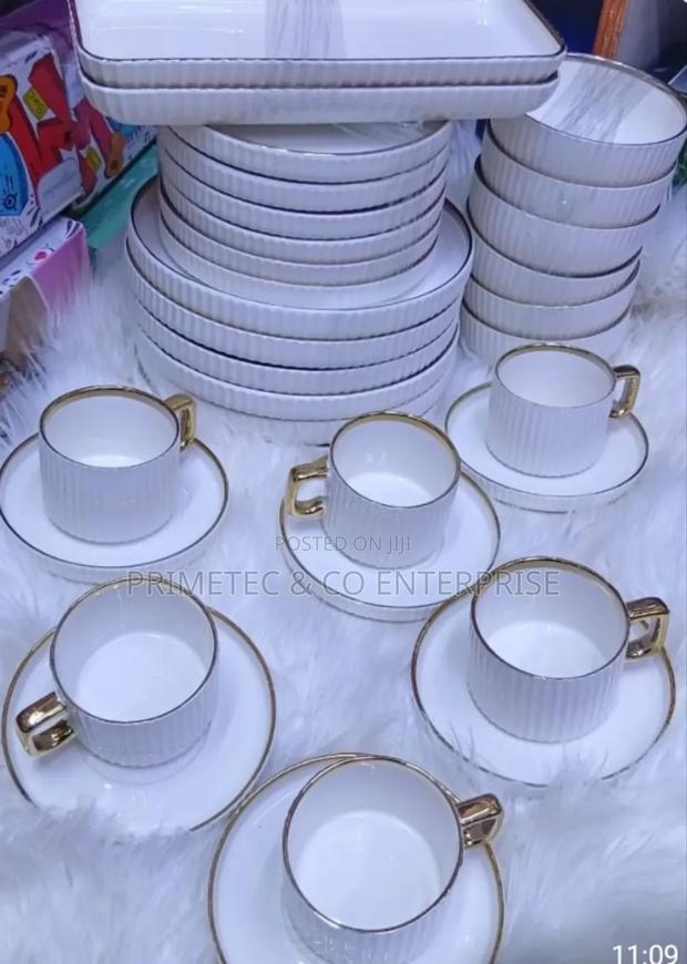 Plain White Elegant European Porcelain Dinner Set - main view