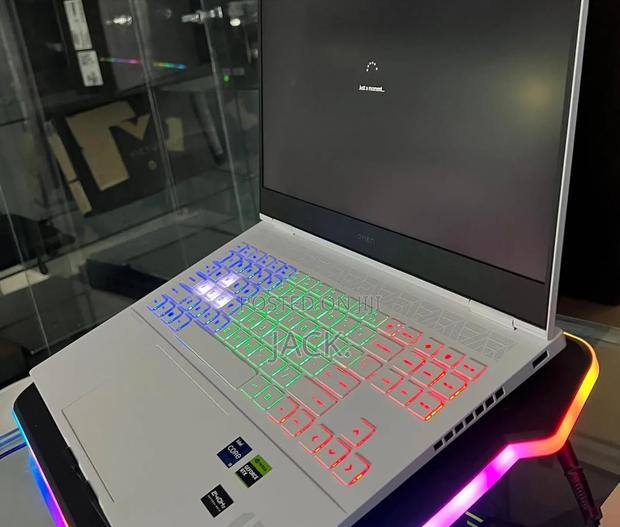 Laptop HP Omen Transcend 14-Fb0023dx 16GB Intel Core I9 SSD 1T - thumbnail 4