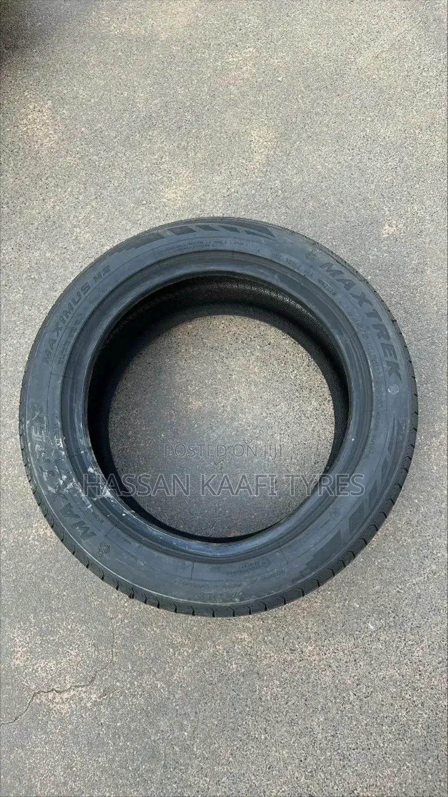 215/55r17 Maxtrek Tyre