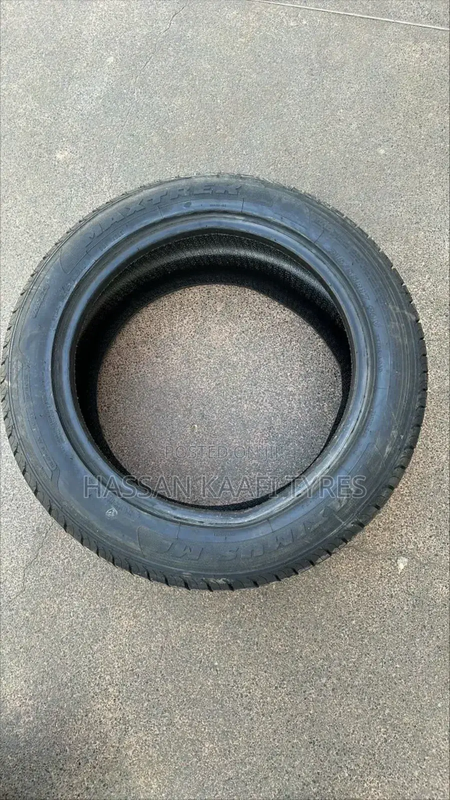 215/55r17 Maxtrek Tyre