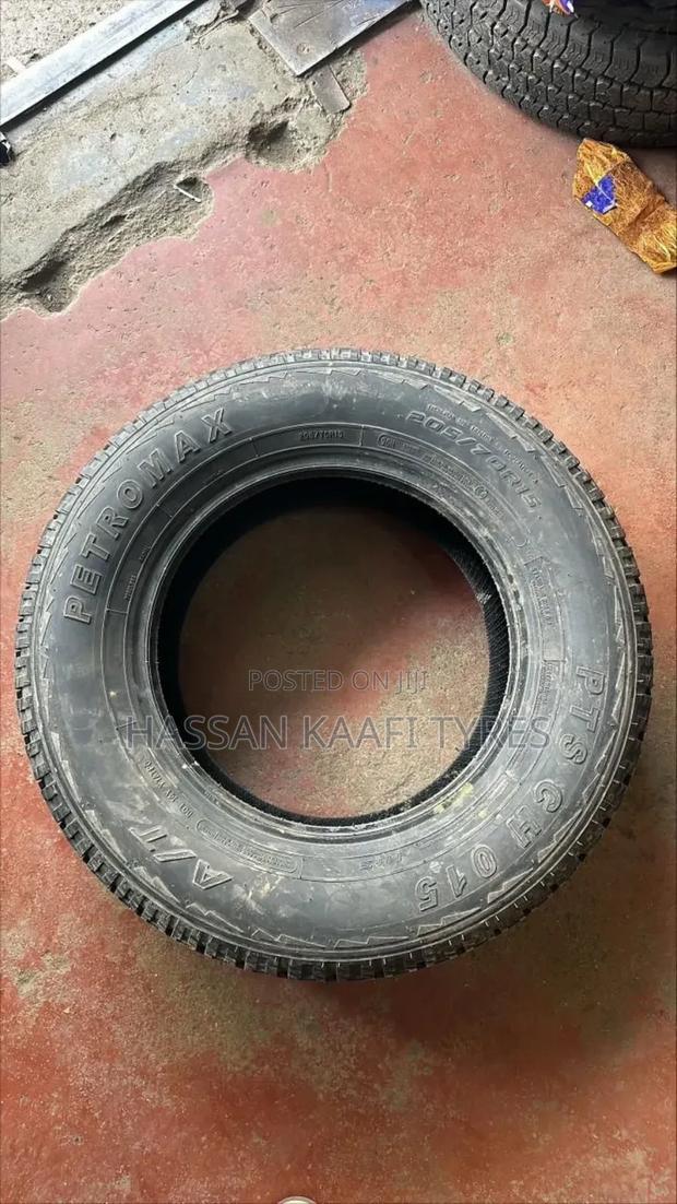 205/70r15 Petromax Tyre - thumbnail 3