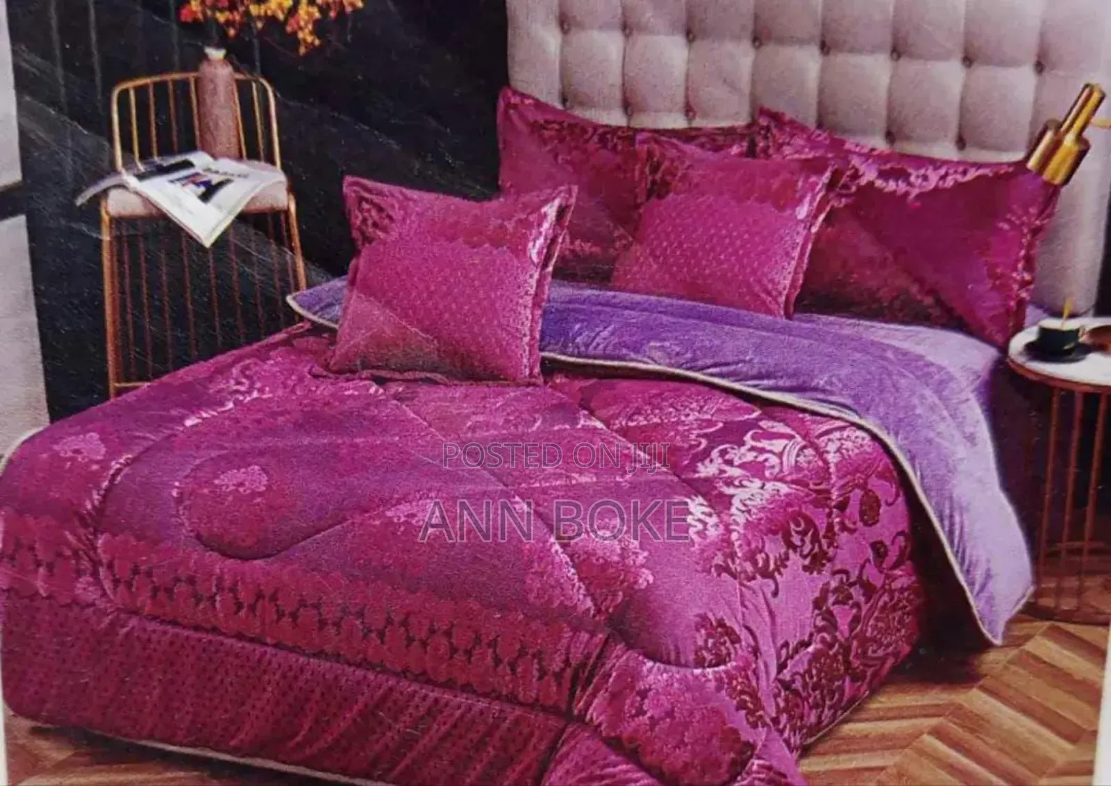  Silk Duvet
1 Pc Duvet
1pc Bedsheet
2 PCS