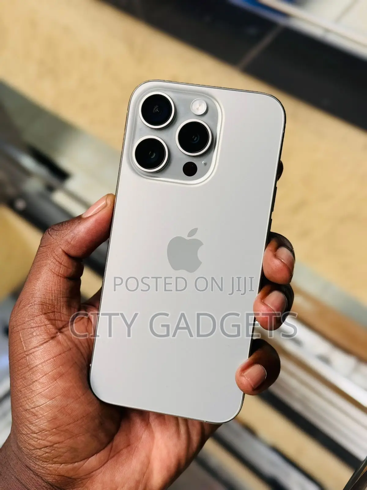 Apple iPhone 15 Pro 256 GB Silver