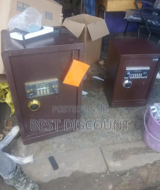 Safe Boxes (Fireproof)80 Kg