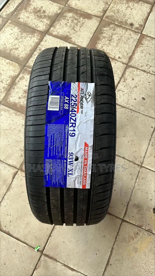 Atlander 225/40r19 Thailand Tyre
