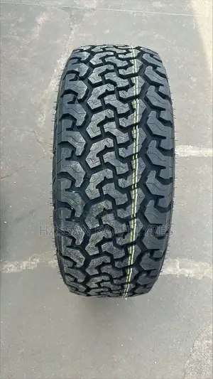 285/70r17 Yusta Alltrein