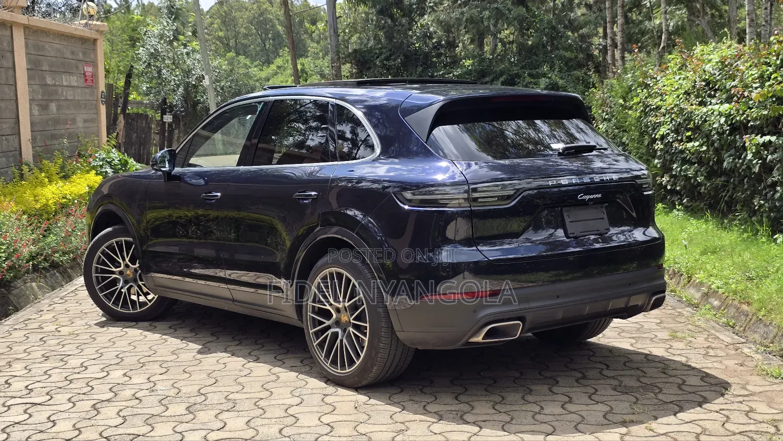 Porsche Cayenne Base AWD 2018 Blue