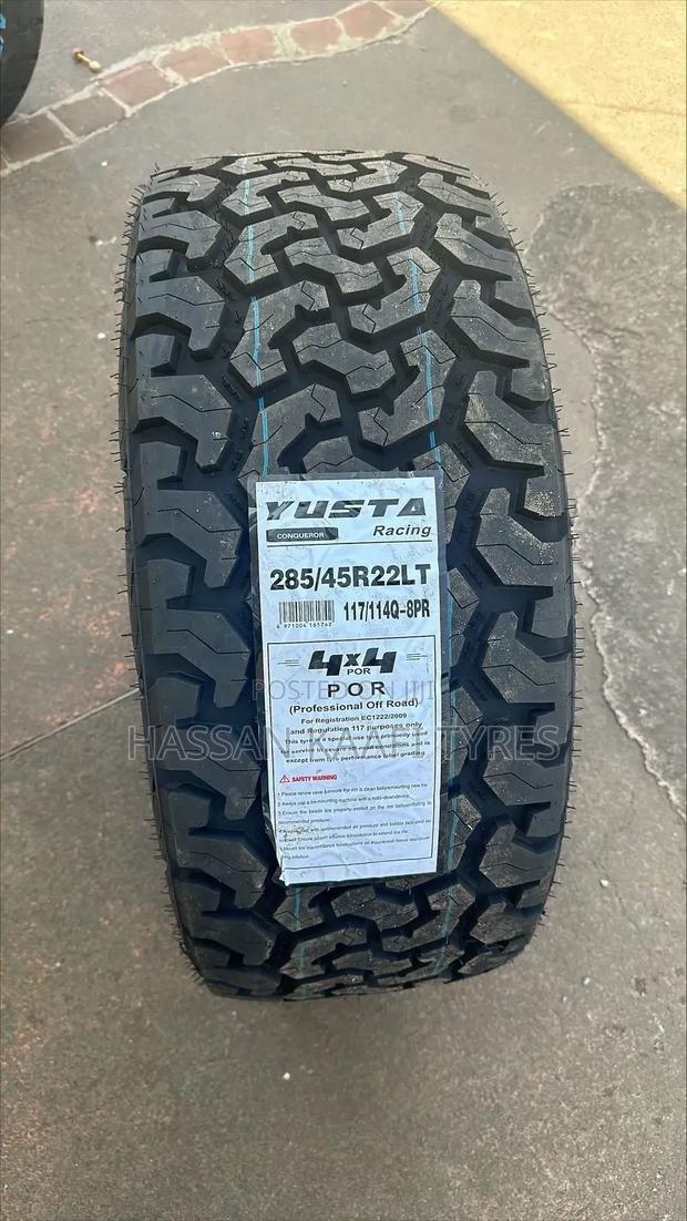 285/45r22 Yusta Alltrein Tyre
