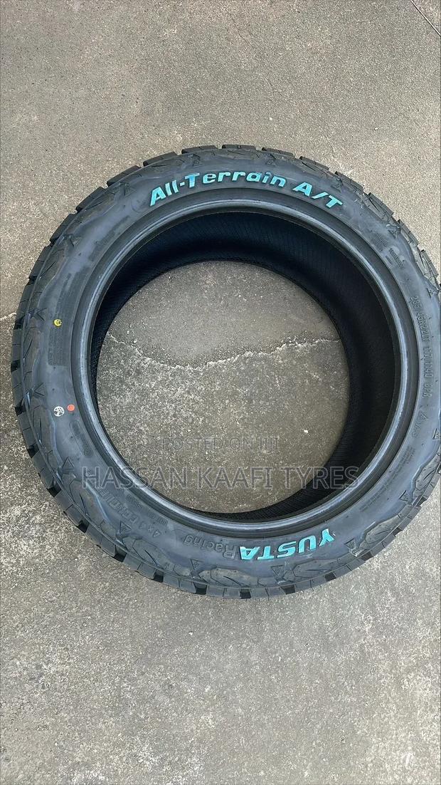 285/45r22 Yusta Alltrein Tyre - thumbnail 3