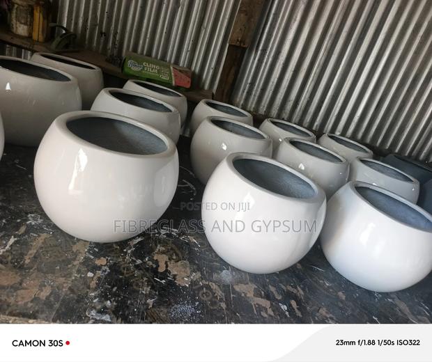 Fiberglass Flower Pots ( Round 33) - thumbnail 2
