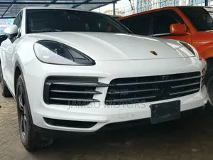 Porsche Cayenne Platinum Edition AWD 2018 White