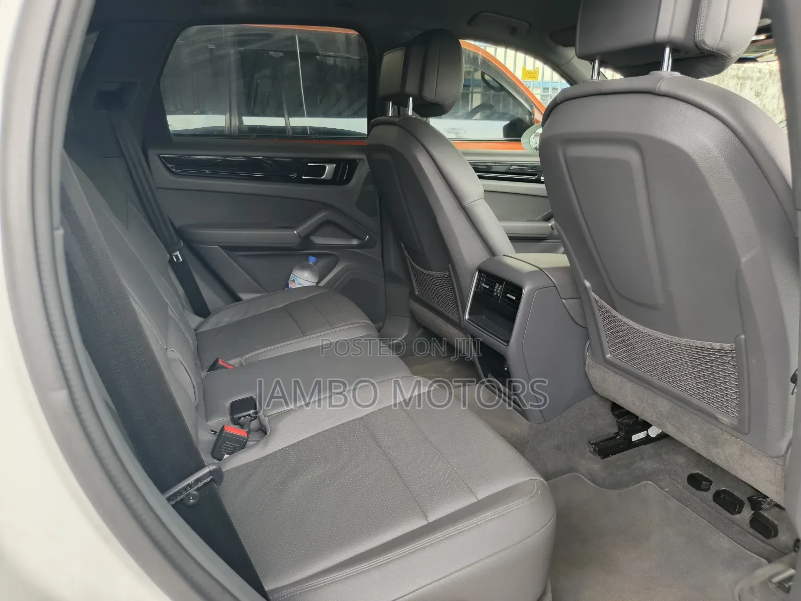 Porsche Cayenne Platinum Edition AWD 2018 White