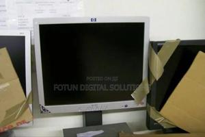 19" Hp Square Monitor–Crisp Display for Basicoffice CCTV Use - thumbnail 2