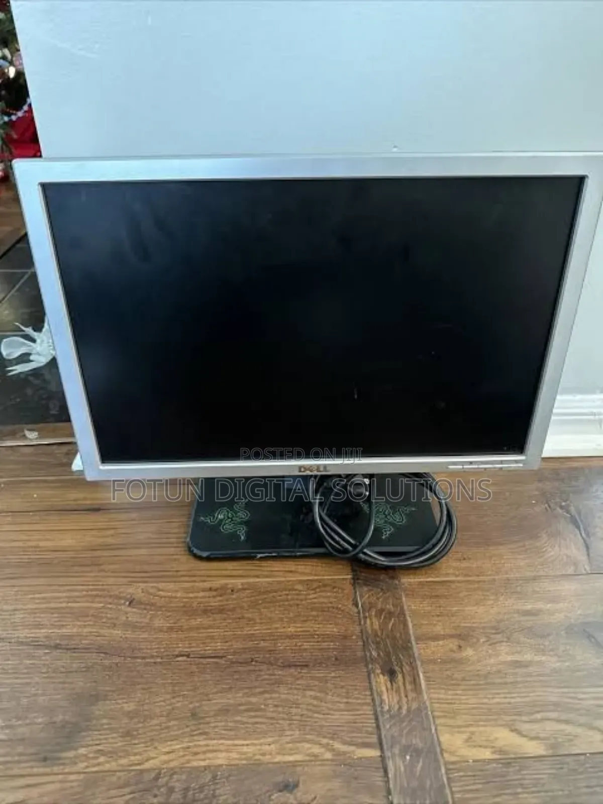 19-Inch Dell Wide Led – Reliable for Office Home Setup