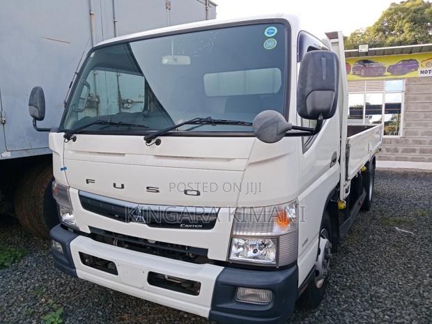 Mitsubishi Canter - thumbnail 3