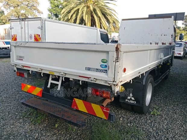 Mitsubishi Canter - thumbnail 6