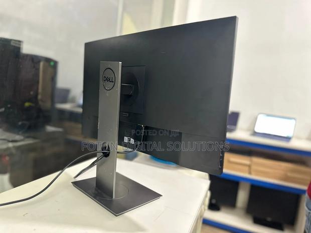 23-Inch Dell Led Monitor –Widescreen With Hdmi Vga Support