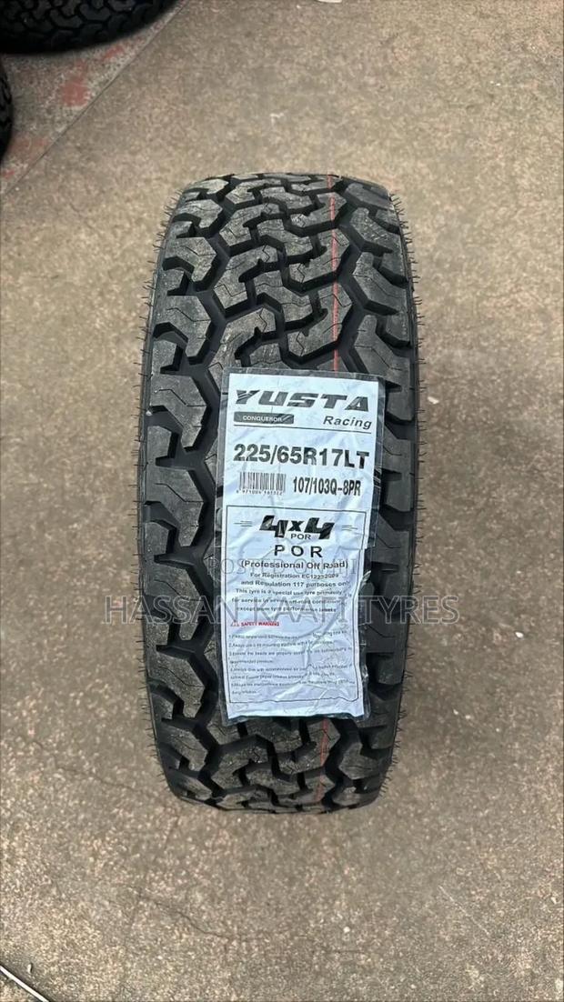 Yusta Alltrein 225/65r17 At