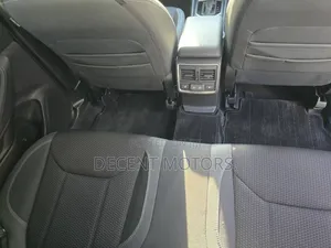 Subaru Forester Premium AWD 2019 White