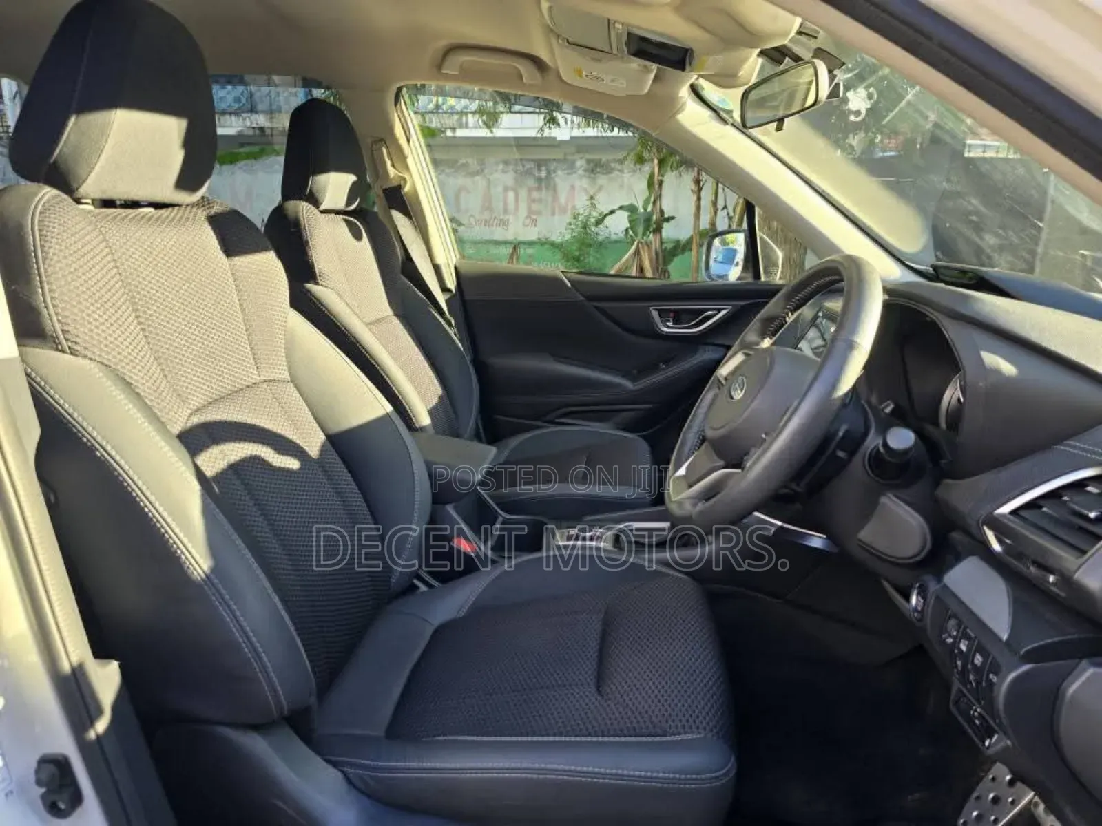 Subaru Forester Premium AWD 2019 White