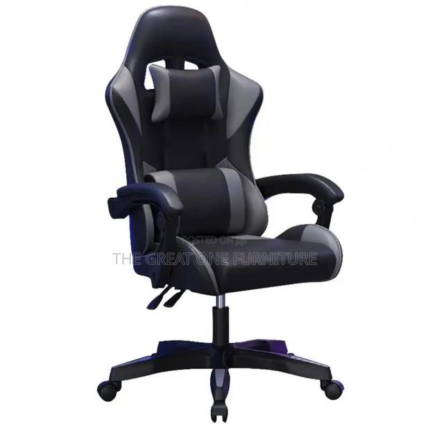 Ergonomic Black Executive Office/Gaming Chair Yt8yu