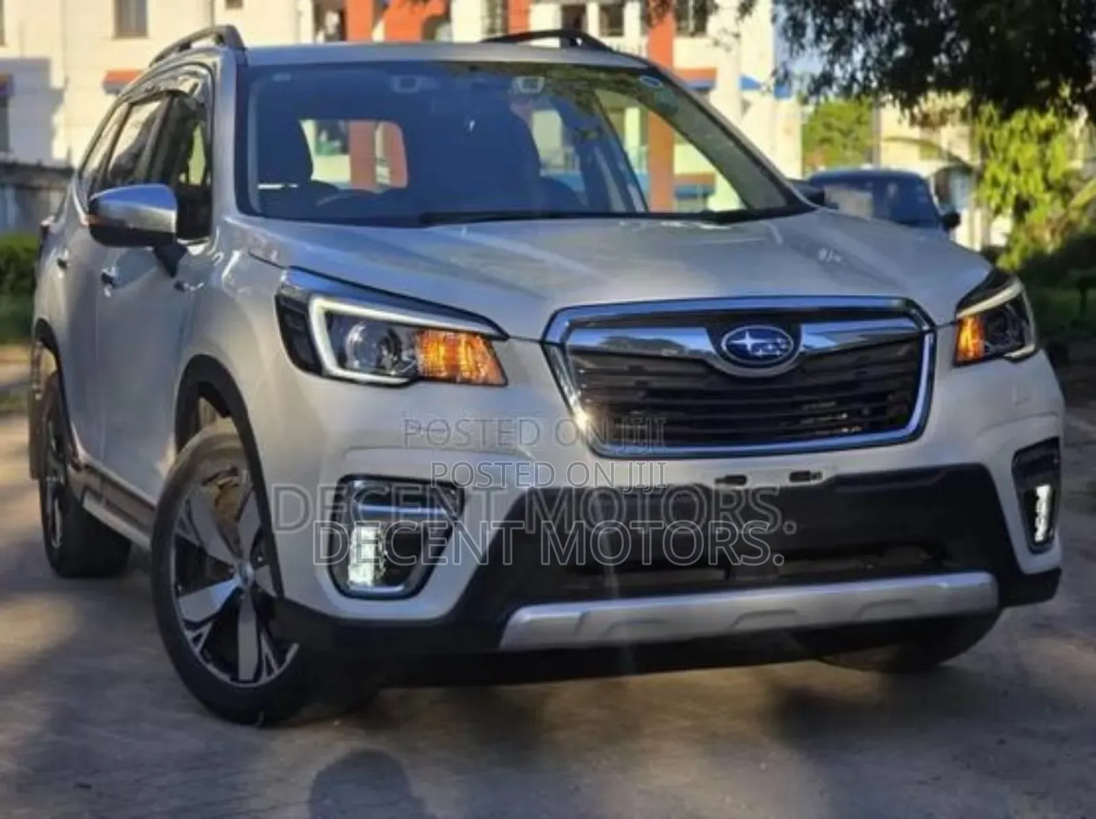 Subaru Forester Premium AWD 2019 White