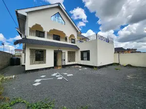 Furnished 4bdrm House in Kamakis for sale