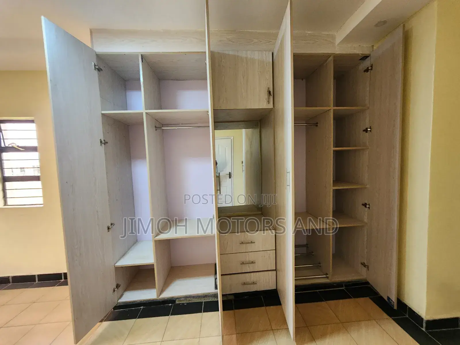Furnished 4bdrm House in Kamakis for sale