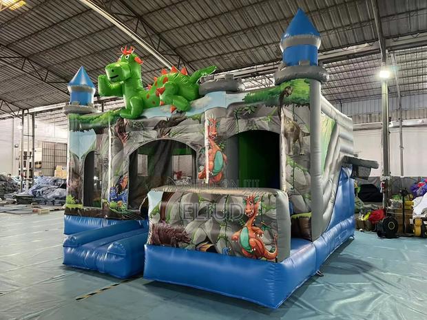 Macqueen Bouncing Castles for Hire - thumbnail 4