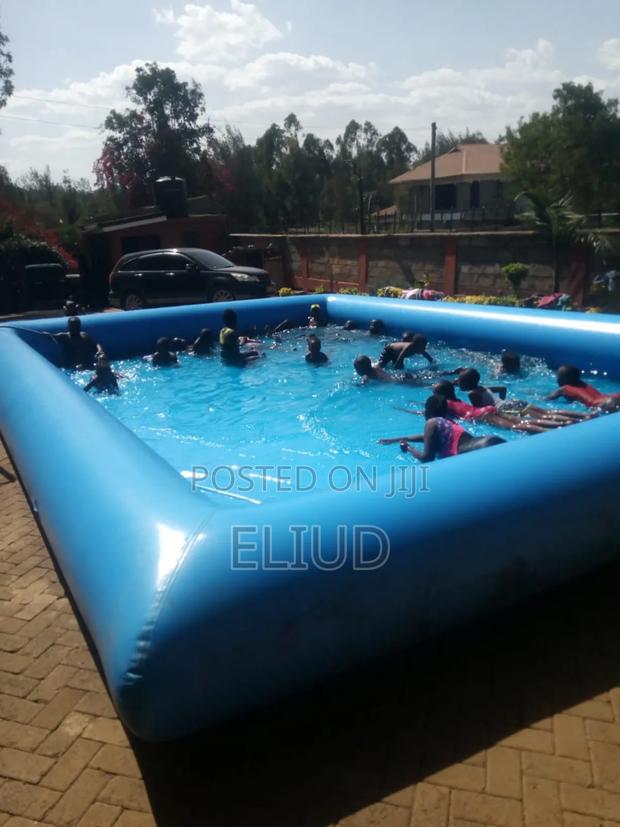 Macqueen Bouncing Castles for Hire - thumbnail 5