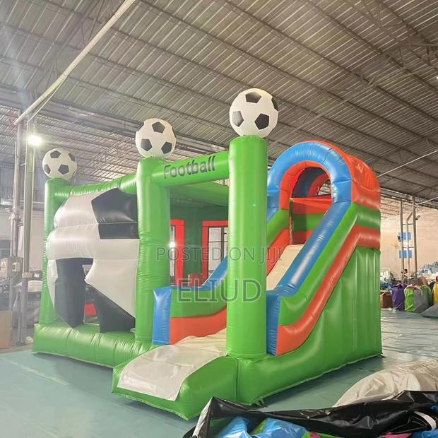 Macqueen Bouncing Castles for Hire - thumbnail 6