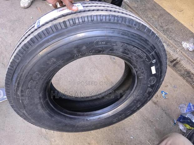 265/70r19.5 Linglong - thumbnail 3