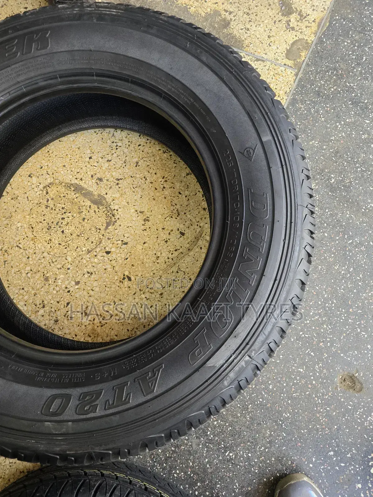 225/70r17 Dunlop Japan