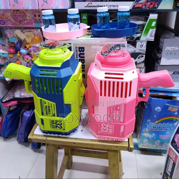 132* Holes Rechargeable Bubble Gun - main view