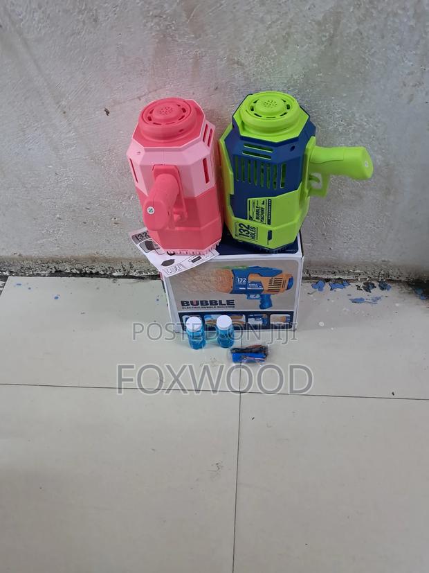 132* Holes Rechargeable Bubble Gun - thumbnail 6