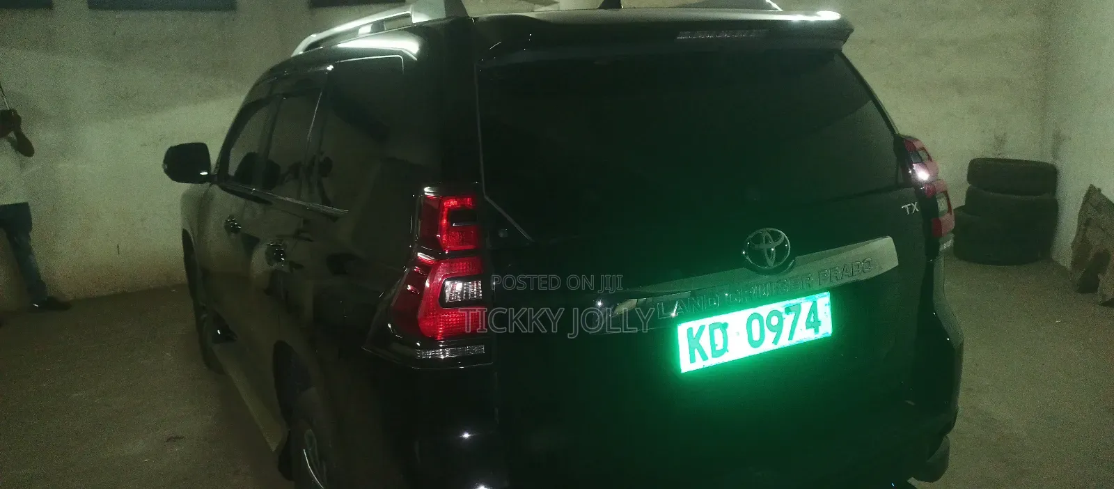 Car Tinting(Windshield and Windows)