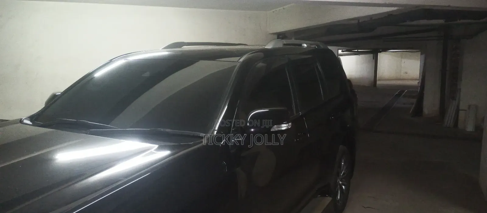 Car Tinting(Windshield and Windows)