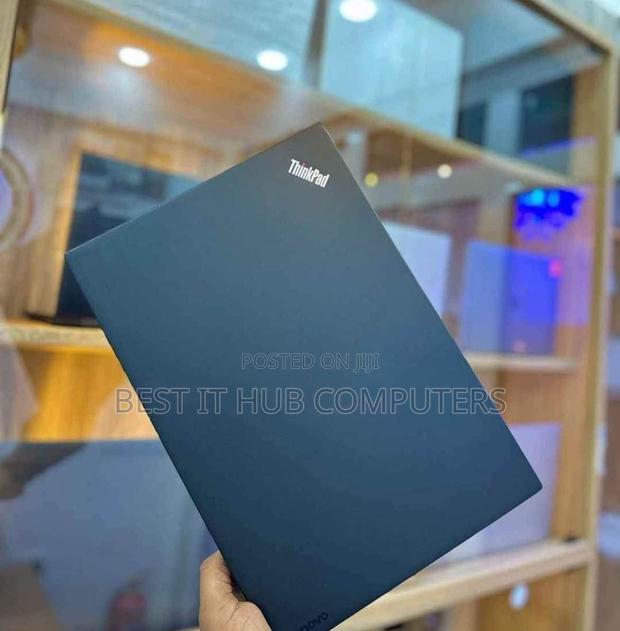 Laptop Lenovo ThinkPad T470s 8GB Intel Core i5 SSD 256GB - main view