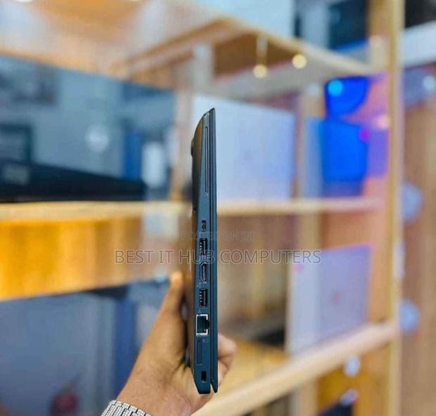 Laptop Lenovo ThinkPad T470s 8GB Intel Core i5 SSD 256GB - thumbnail 3