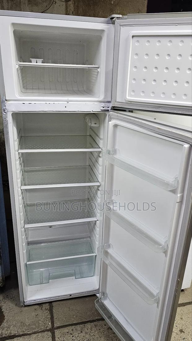 Ramtons 350l Fridge - thumbnail 5