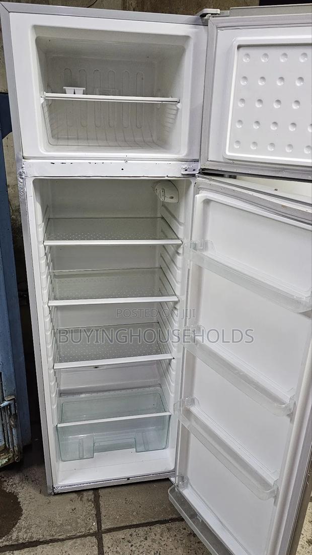 Ramtons 350l Fridge - thumbnail 2